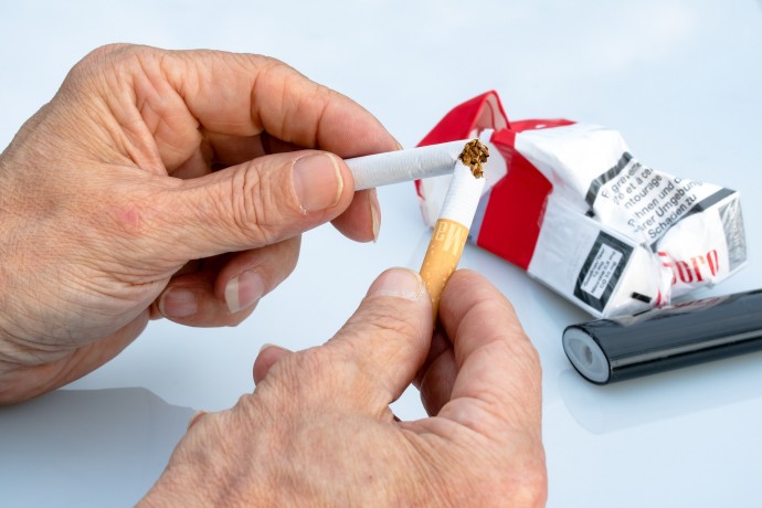 Принят закон, повышающий акцизы на сигареты на 20%